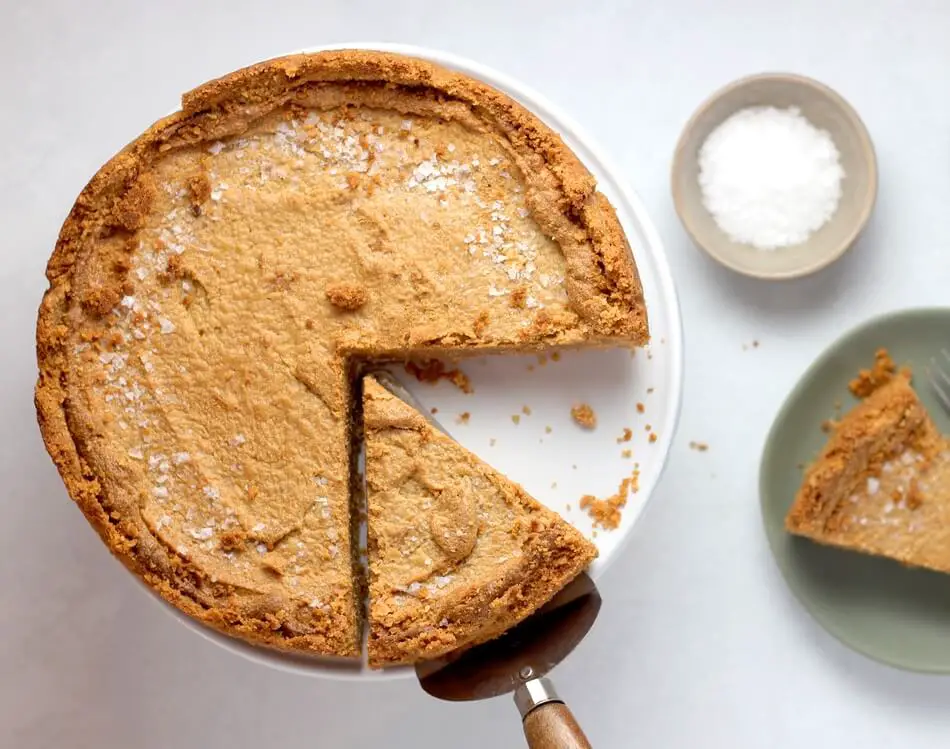 A pie being served to comedians telling pie puns and pie jokes